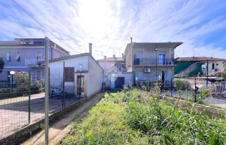 APPARTAMENTO VENDITA TERNI VILLAGGIO CAMPOMAGGIO