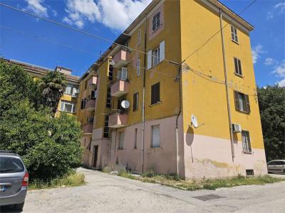 BILOCALE VENDITA TERNI SEMICENTRO