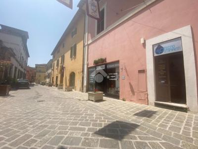 NEGOZIO VENDITA ACQUASPARTA