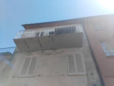 CIELO - TERRA VENDITA DERUTA CENTRO STORICO
