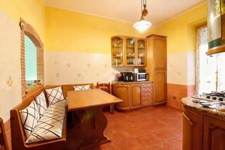 VILLA BIFAMILIARE VENDITA TERNI MARMORE