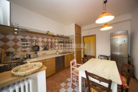 APPARTAMENTO VENDITA PERUGIA ZONA FILOSOFI