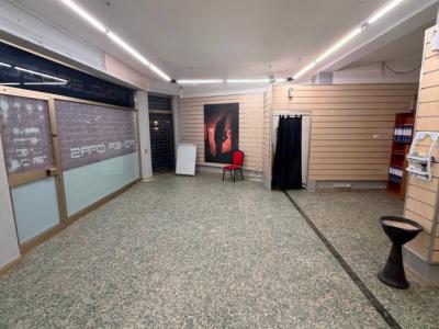 NEGOZIO VENDITA PERUGIA FERRO DI CAVALLO