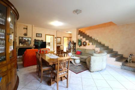 BIFAMILIARE VENDITA TERNI VALENZA