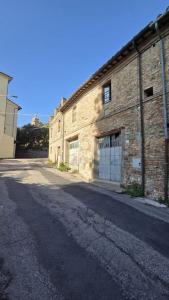 MAGAZZINO VENDITA PERUGIA SANT'ENEA