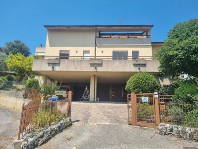 VILLA BIFAMILIARE VENDITA PERUGIA VILLA PITIGNANO