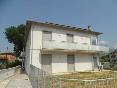APPARTAMENTO VENDITA TERNI CESURE VALENZA
