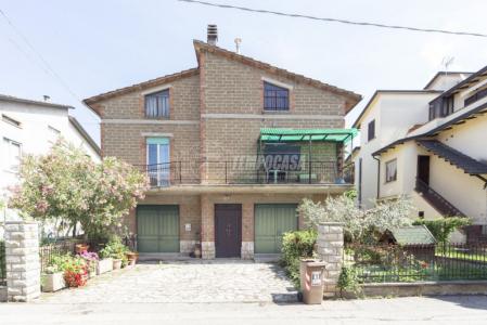 CASA INDIPENDENTE VENDITA DERUTA