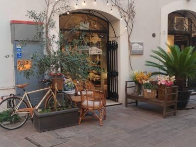 NEGOZIO AFFITTO TERNI CENTRO STORICO