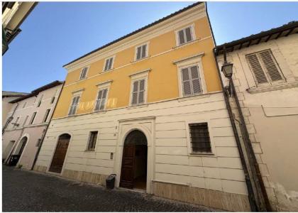 APPARTAMENTO VENDITA TERNI CENTRO STORICO
