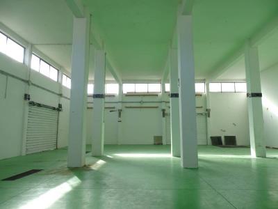 CAPANNONE AFFITTO TERNI MARATTA