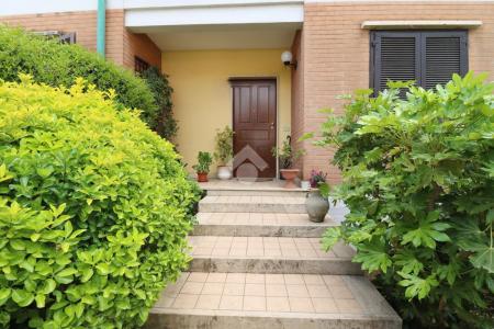 VILLA A SCHIERA VENDITA TERNI SANTA MARIA MADDALENA