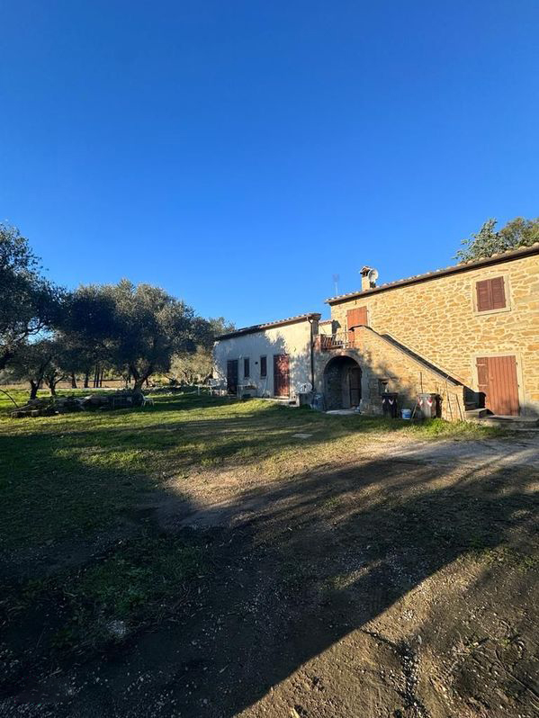 VILLA VENDITA TUORO SUL TRASIMENO