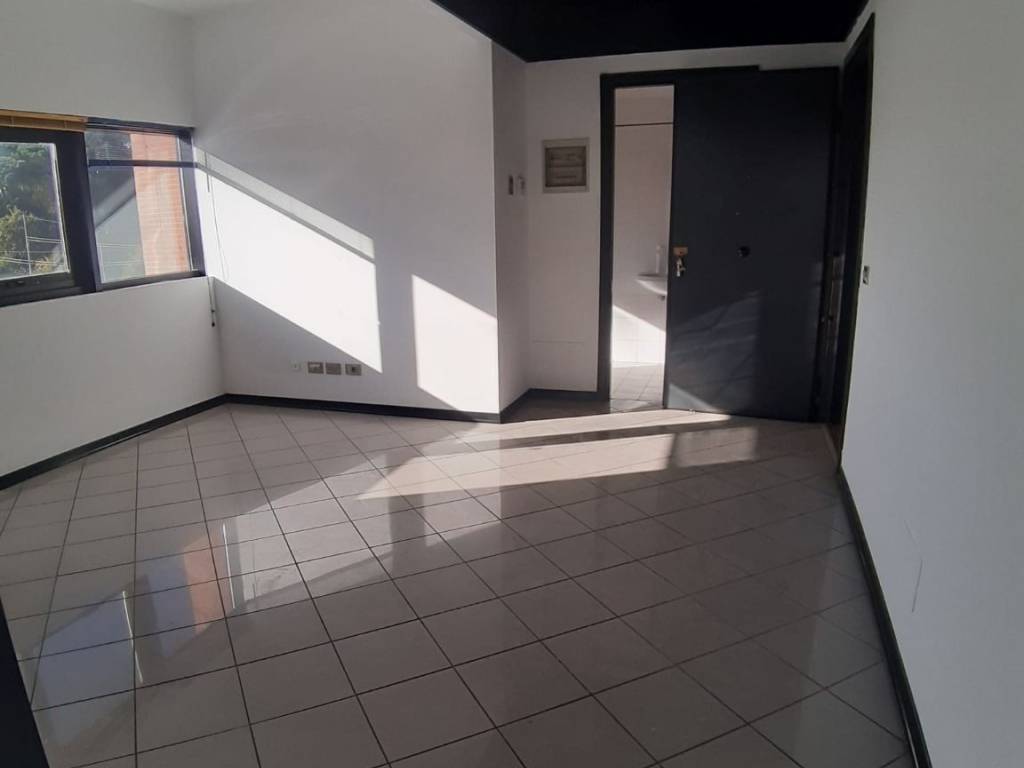 UFFICIO AFFITTO PERUGIA PONTE SAN GIOVANNI