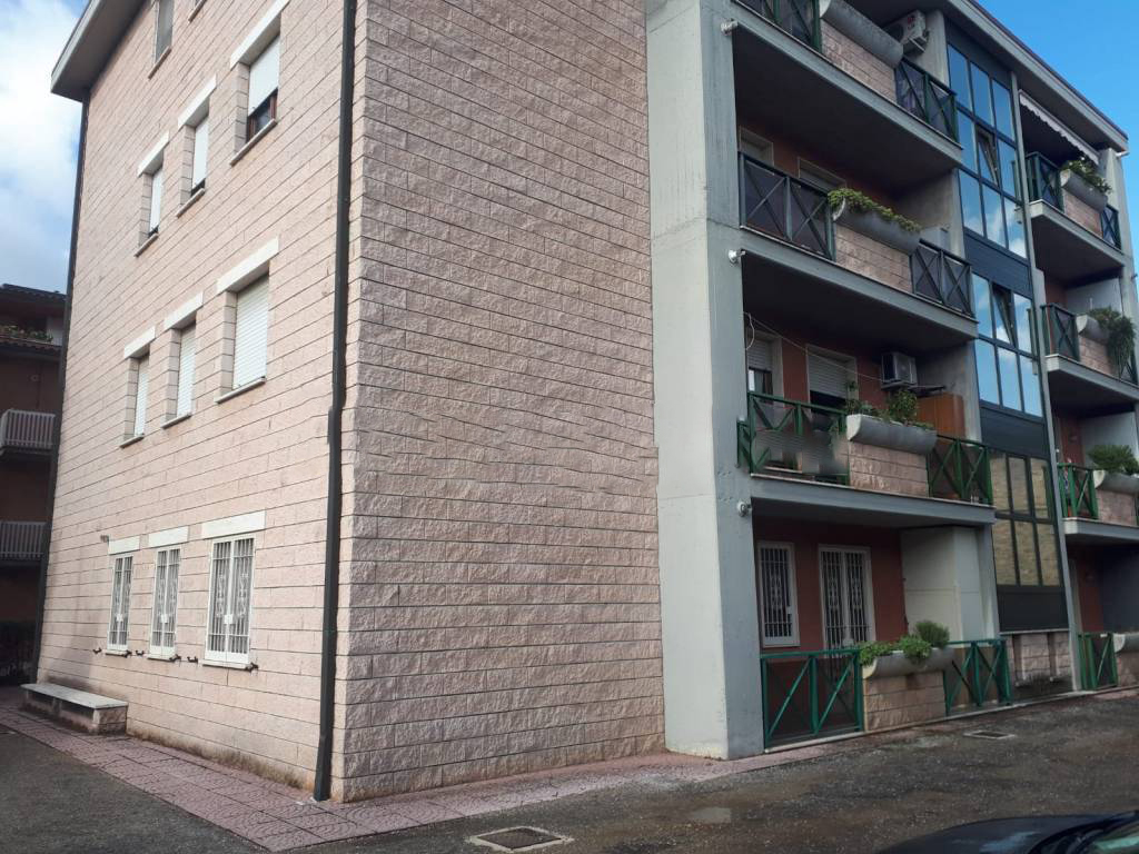 APPARTAMENTO VENDITA PERUGIA PONTE VALLECEPPI
