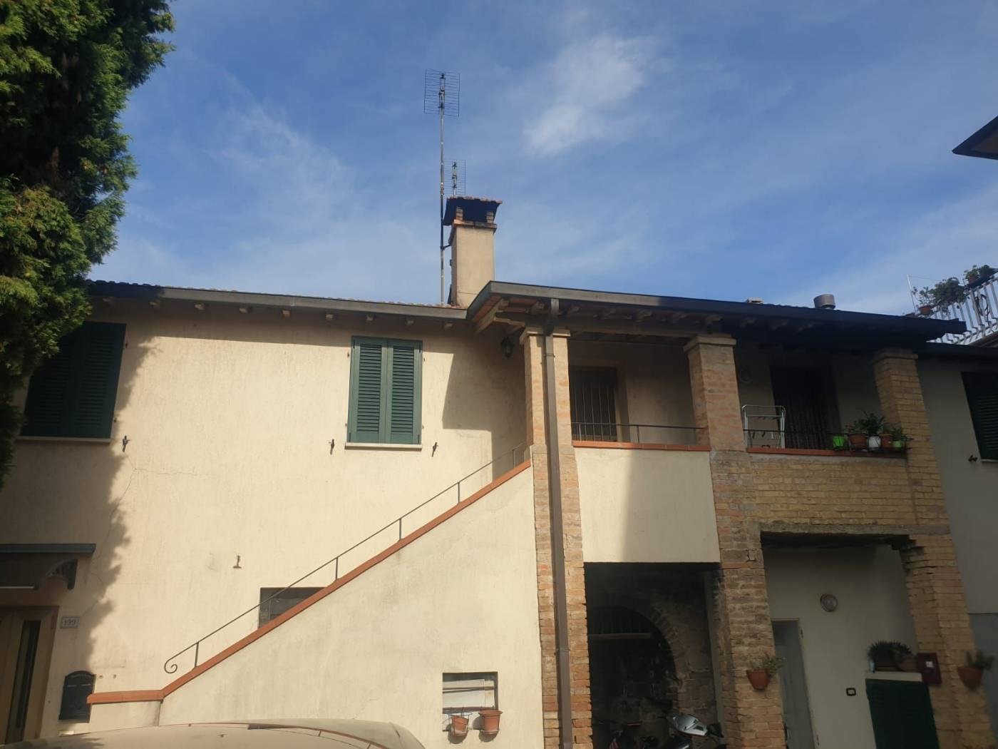 PORZIONE DI CASA VENDITA PERUGIA 	COLLESTRADA	