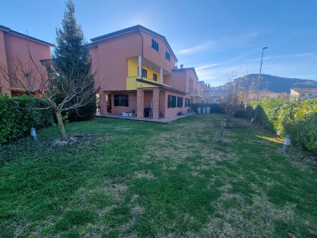 APPARTAMENTO VENDITA PERUGIA PONTE PATTOLI