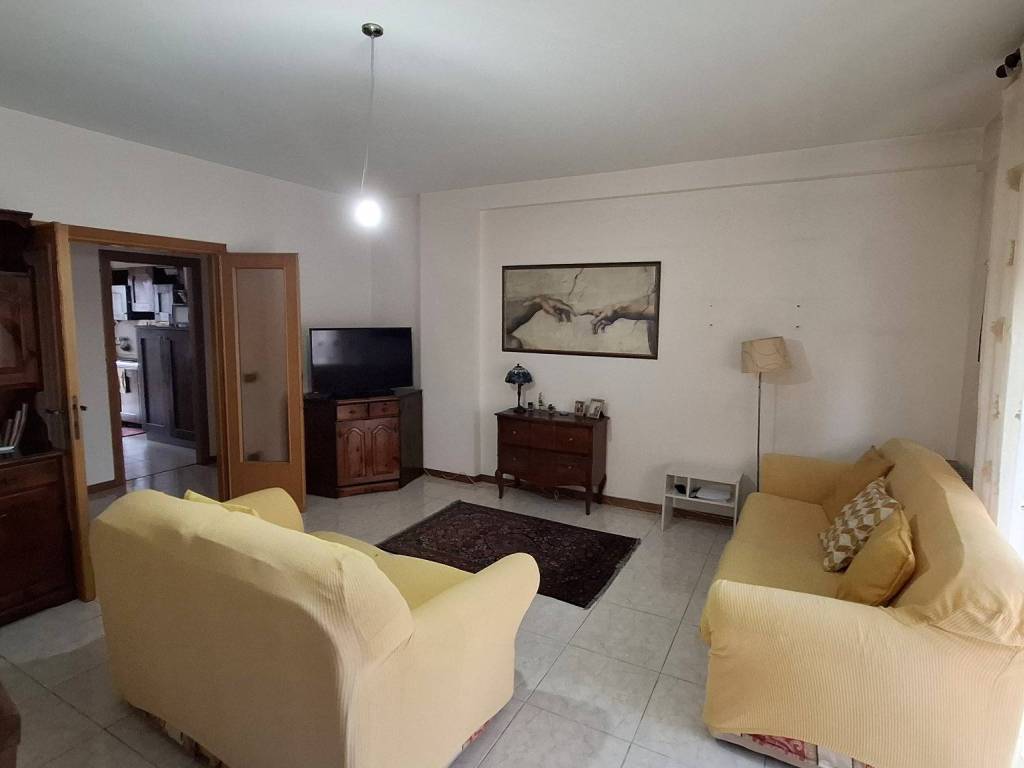 APPARTAMENTO AFFITTO PERUGIA FERRO DI CAVALLO