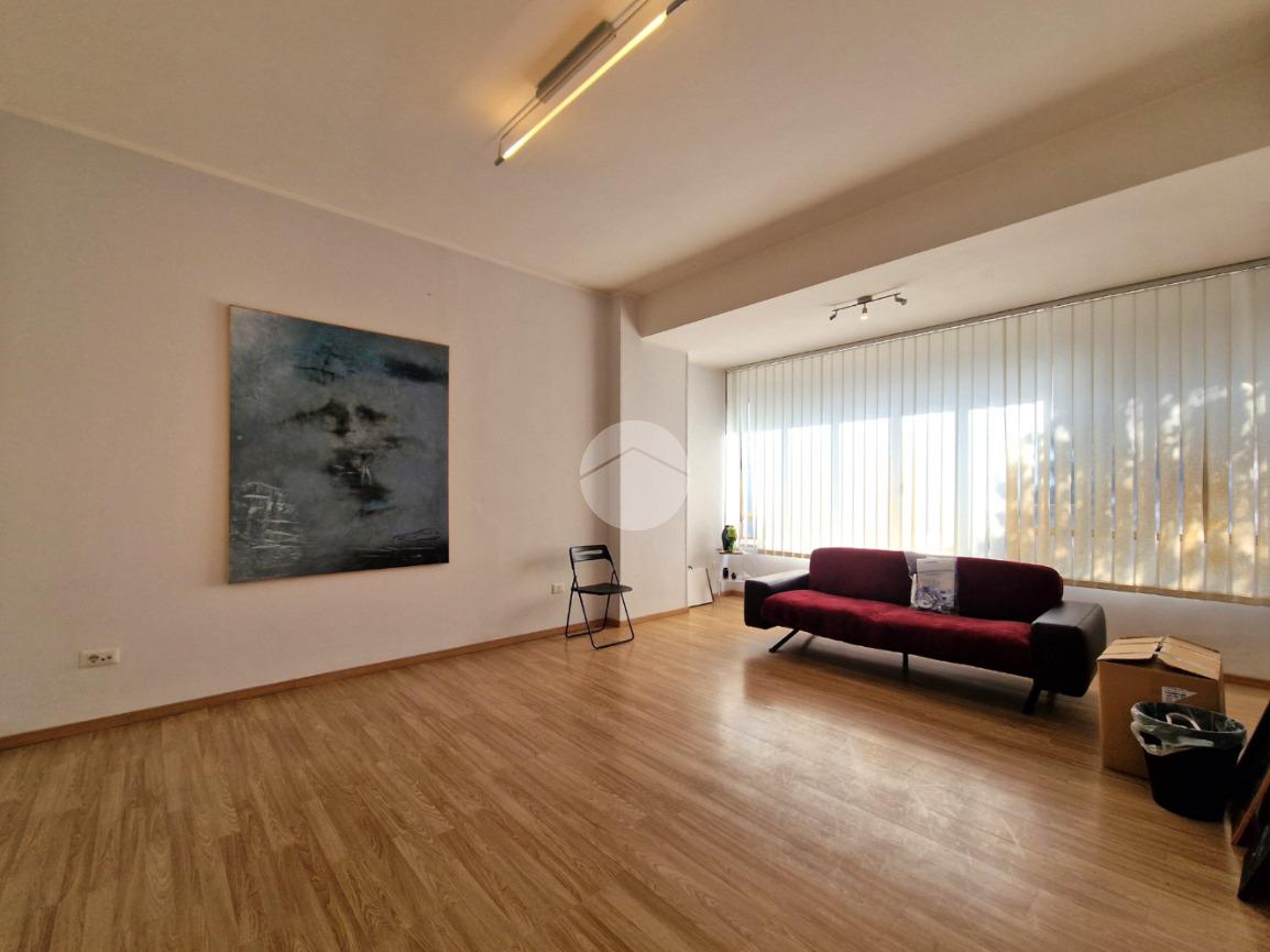 QUADRILOCALE VENDITA TERNI BATTISTI