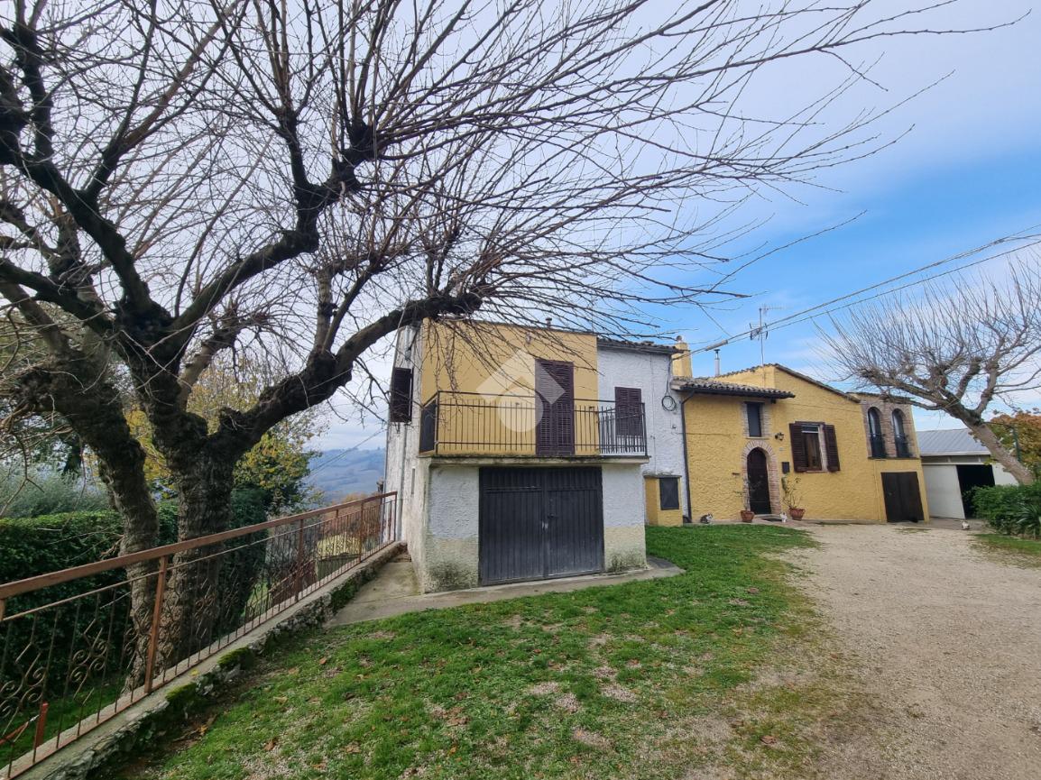 PORZIONE DI CASA VENDITA MASSA MARTANA
