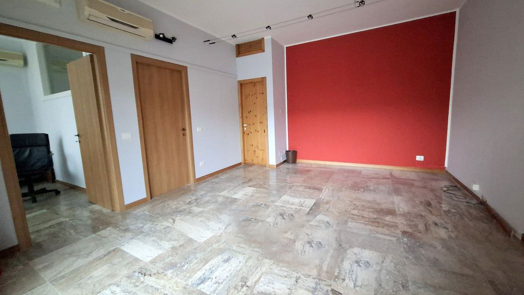 UFFICIO AFFITTO PERUGIA FERRO DI CAVALLO