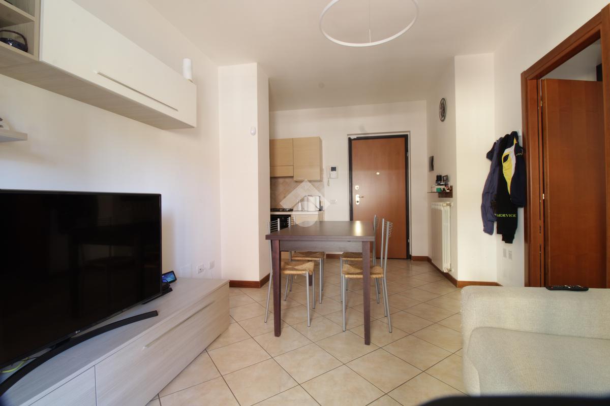 BILOCALE VENDITA TERNI CARDETO