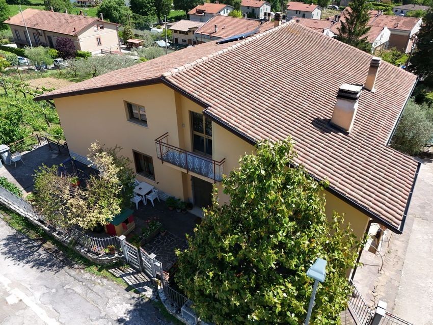 VILLA VENDITA PERUGIA CANNETO