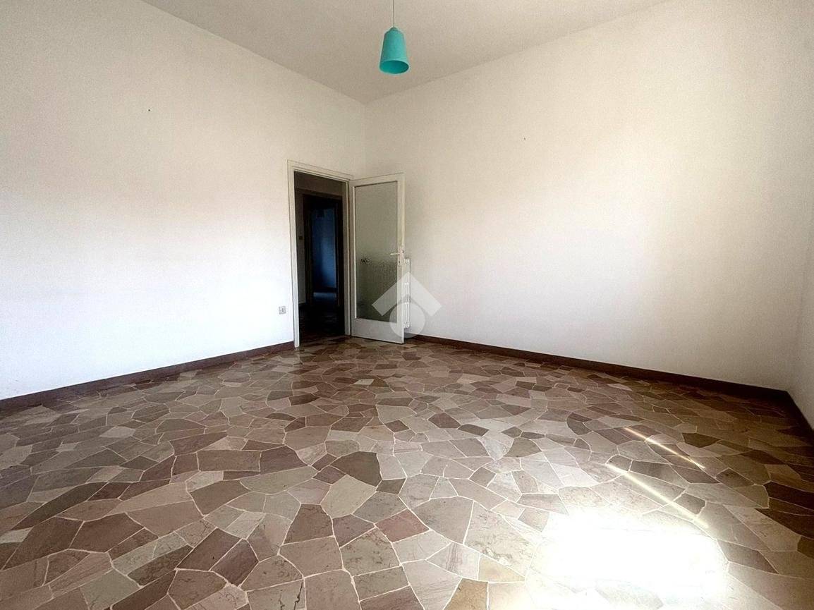 APPARTAMENTO VENDITA TERNI ZONA STAZIONE
