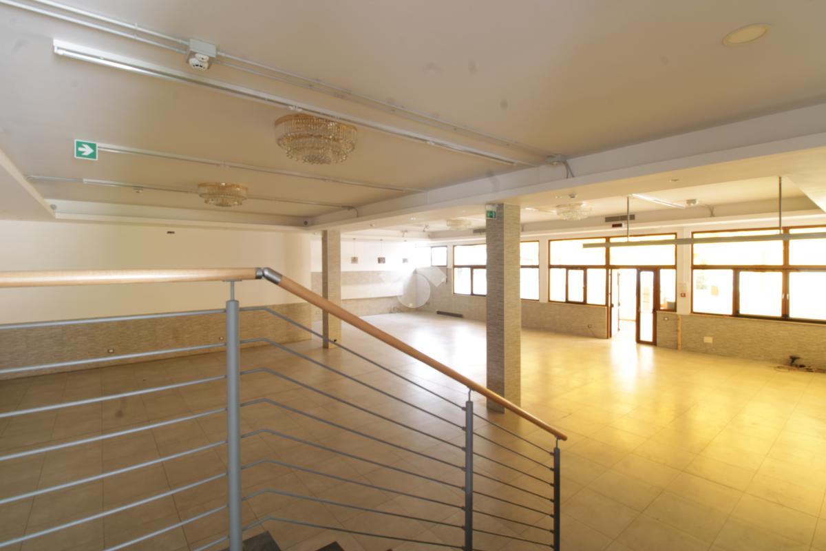 CAPANNONE VENDITA TERNI MARATTA