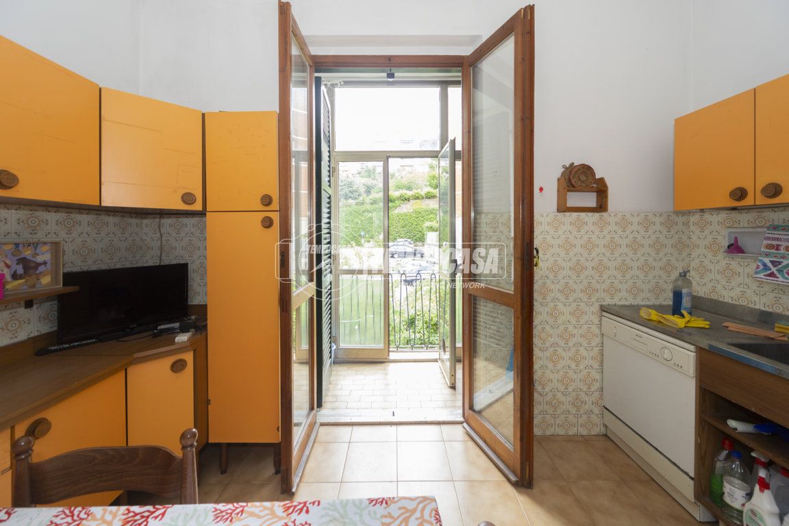 APPARTAMENTO VENDITA PERUGIA ZONA FILOSOFI