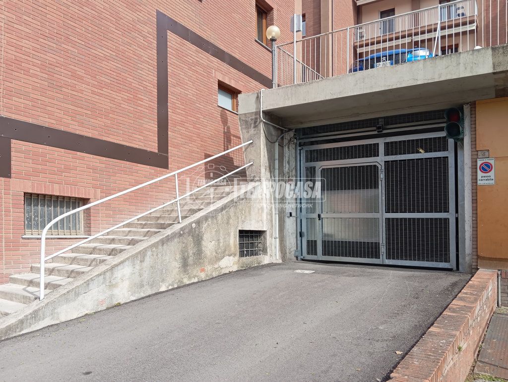 BOX - GARAGE VENDITA PERUGIA ELCE