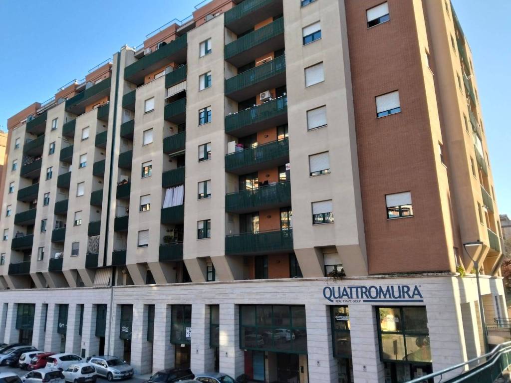 MONOLOCALE VENDITA PERUGIA STAZIONE