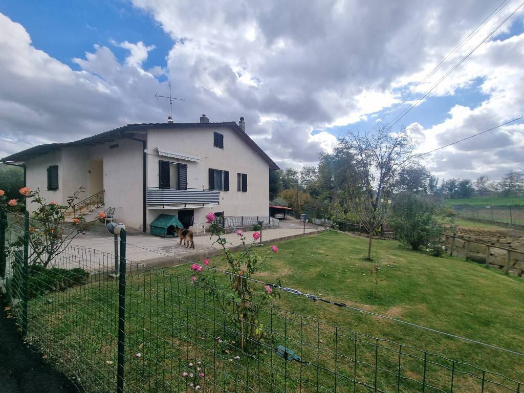 VILLA VENDITA PERUGIA COLOMBELLA