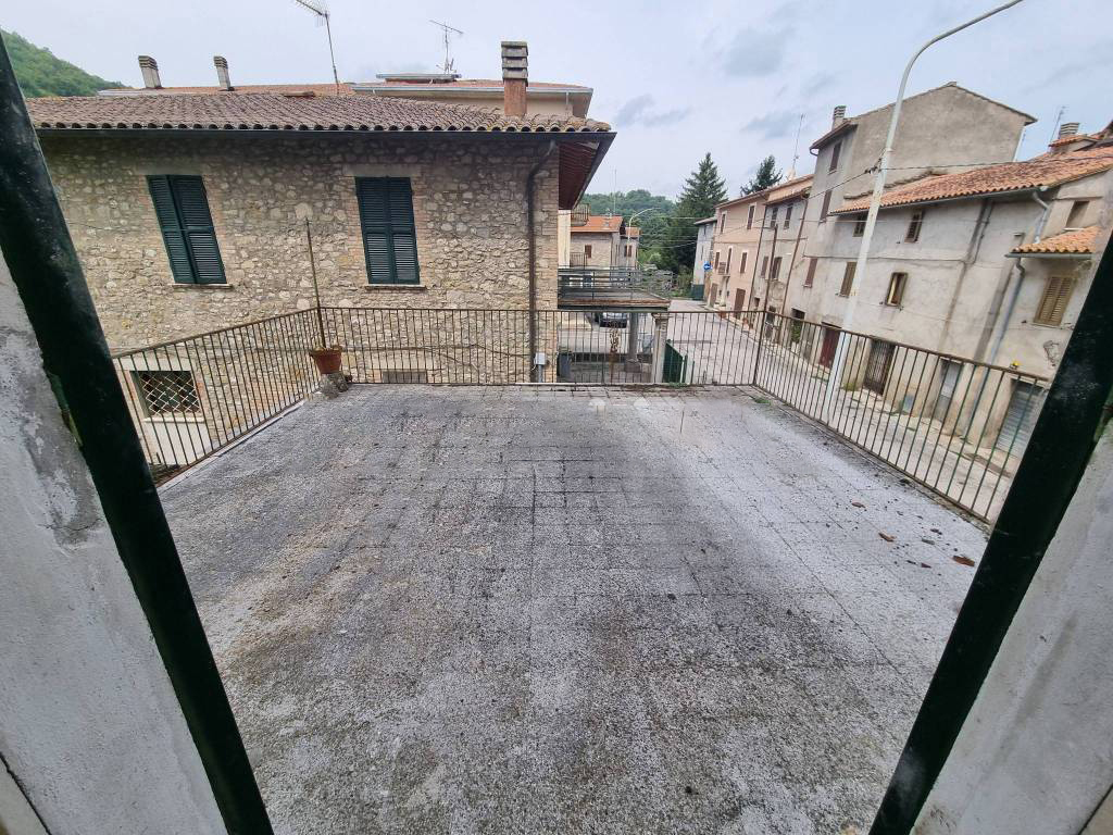 APPARTAMENTO VENDITA PERUGIA PONTE PATTOLI