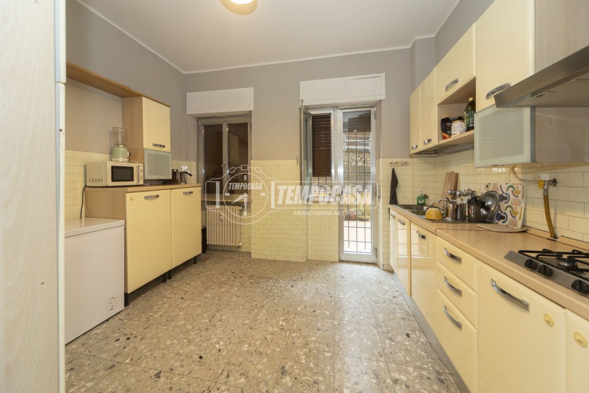 APPARTAMENTO VENDITA PERUGIA ZONA XX SETTEMBRE