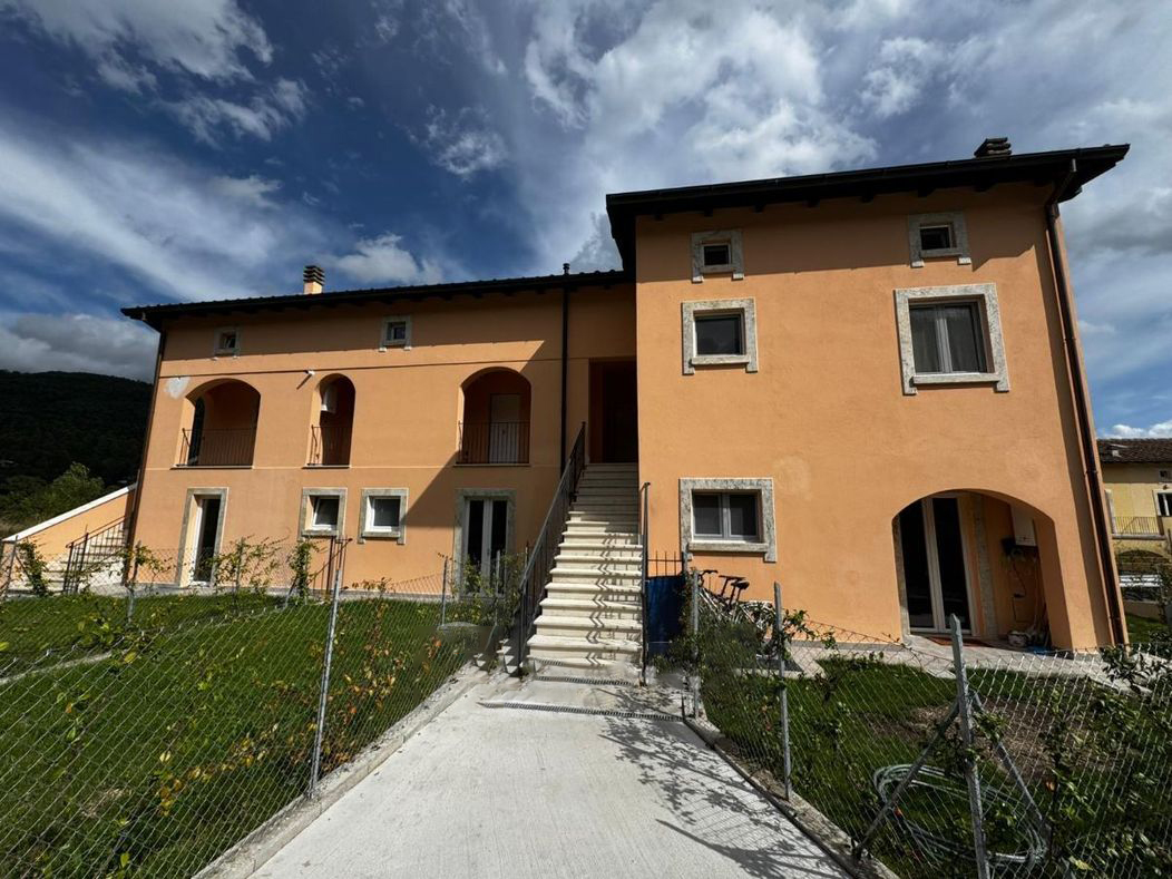 APPARTAMENTO VENDITA TERNI PIEDILUCO