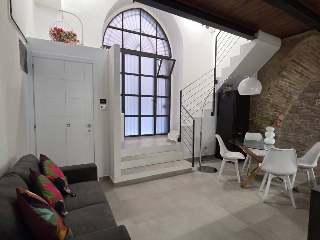 LOFT AFFITTO PERUGIA CENTRO STORICO