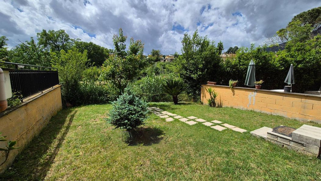 APPARTAMENTO VENDITA TERNI BORGO BOVIO
