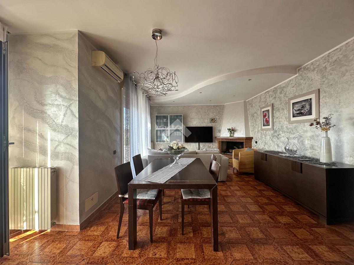 APPARTAMENTO VENDITA MONTECASTRILLI