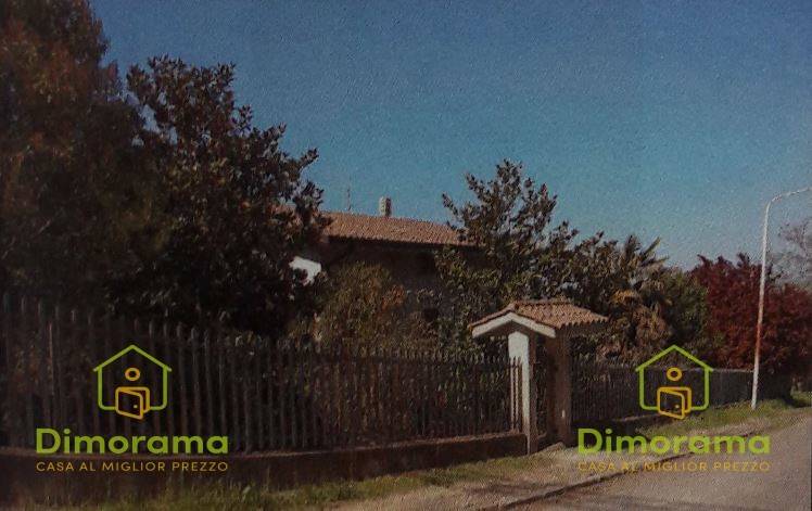 VILLA VENDITA DERUTA