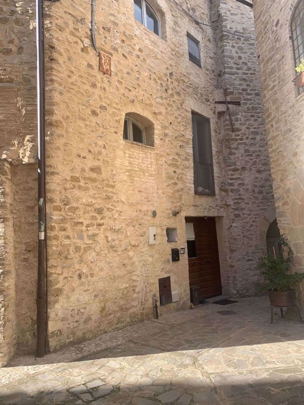 APPARTAMENTO VENDITA ASSISI CENTRO STORICO