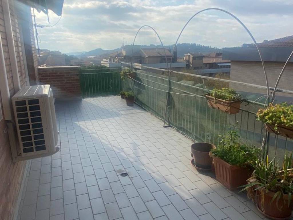 ATTICO VENDITA PERUGIA ZONA FILOSOFI