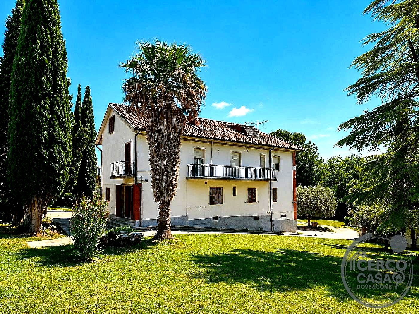 VILLA PORZIONE VENDITA TERNI COLLESCIPOLI · foto 2