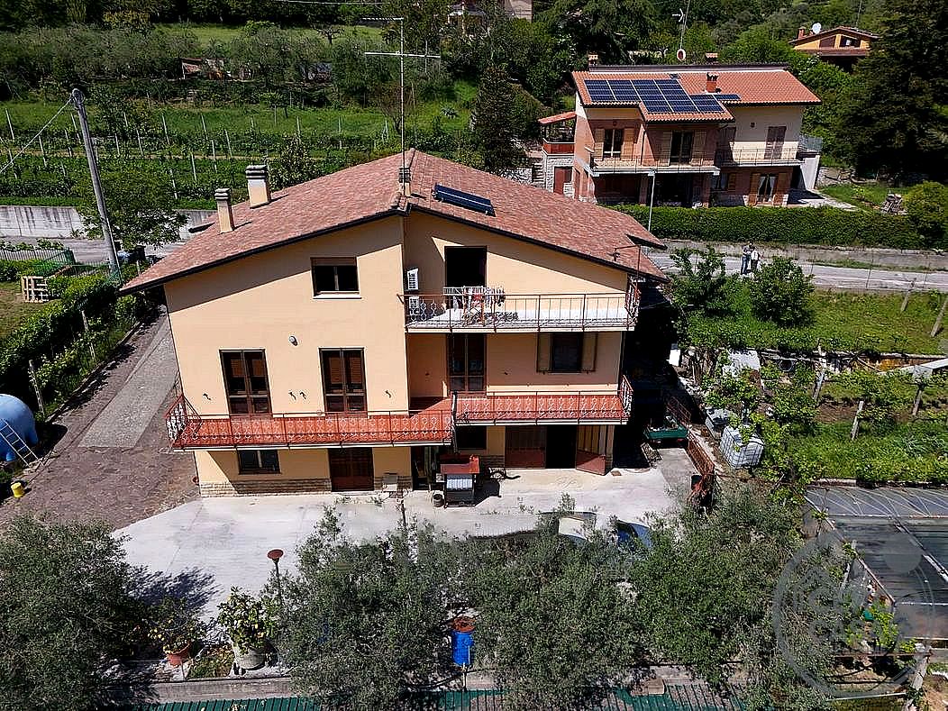 VILLA VENDITA PERUGIA CANNETO · foto 2