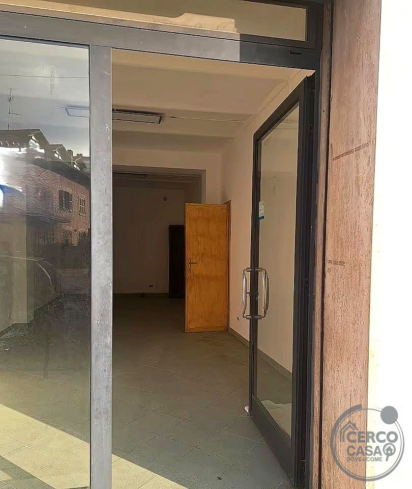 NEGOZIO AFFITTO PERUGIA PONTE SAN GIOVANNI · foto 4