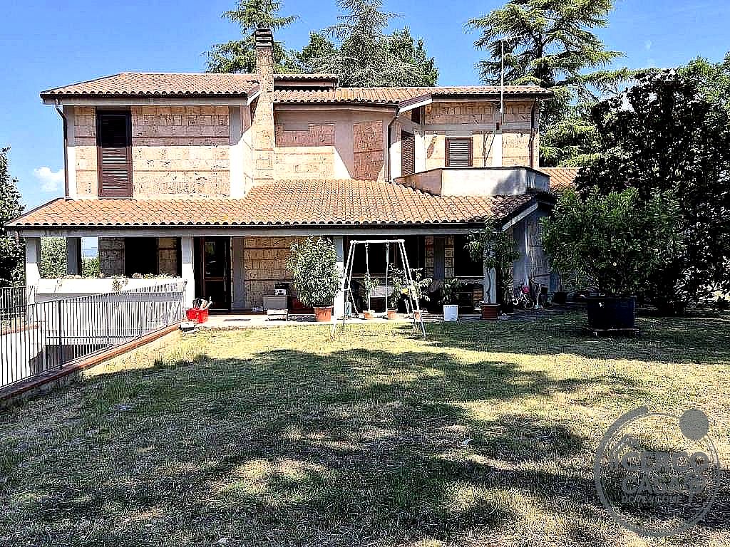 VILLA VENDITA TERNI POSCARGANO - Terni