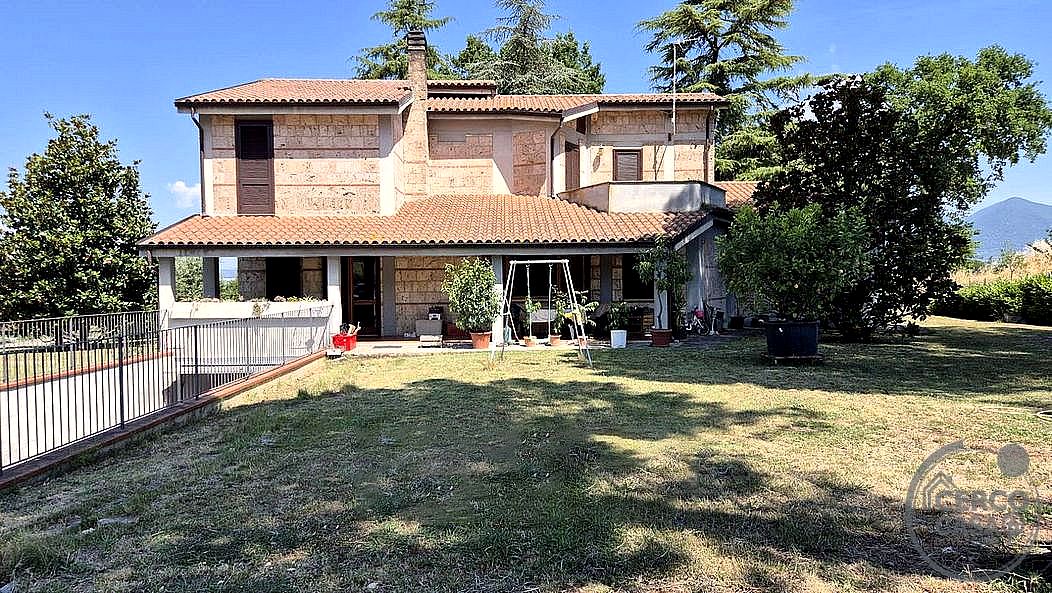 VILLA VENDITA TERNI · foto 2