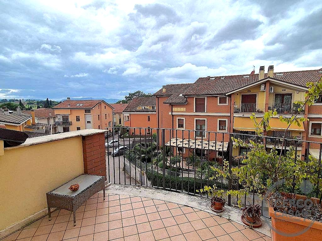 BILOCALE VENDITA TERNI BORGO RIVO · foto 37
