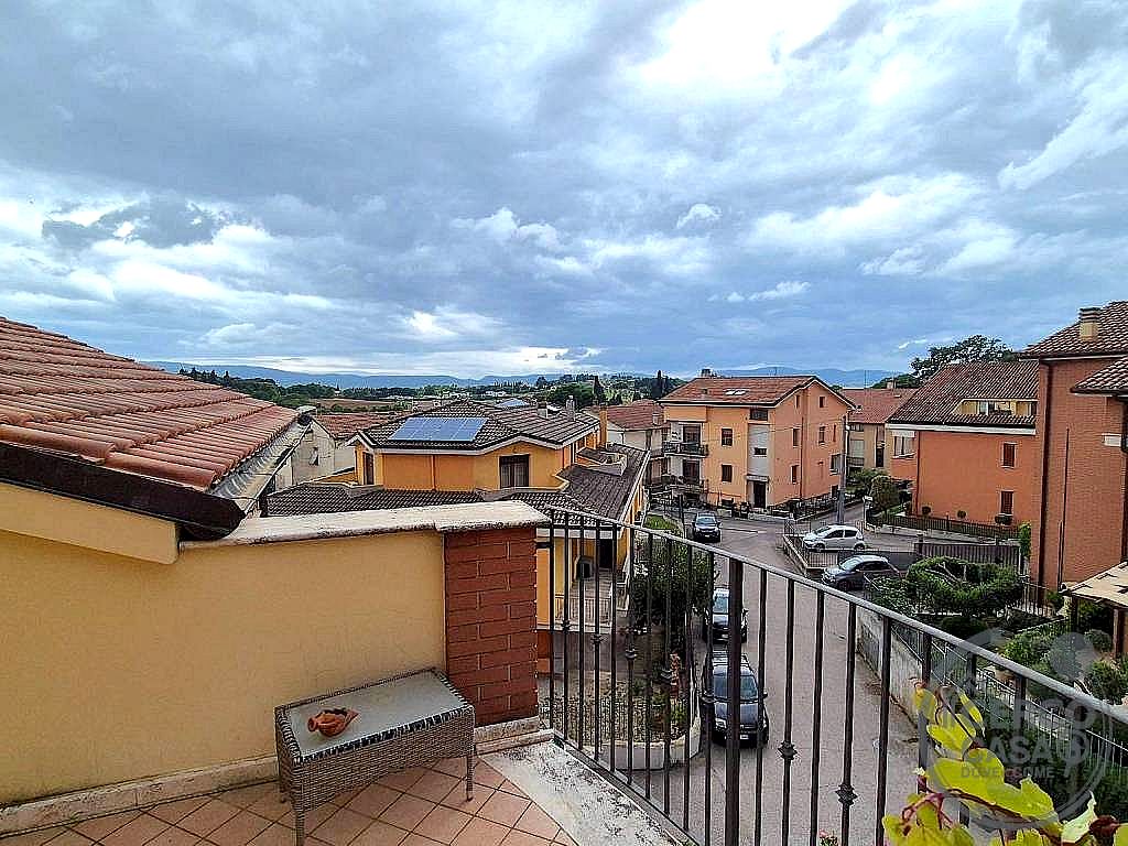 BILOCALE VENDITA TERNI BORGO RIVO · foto 5