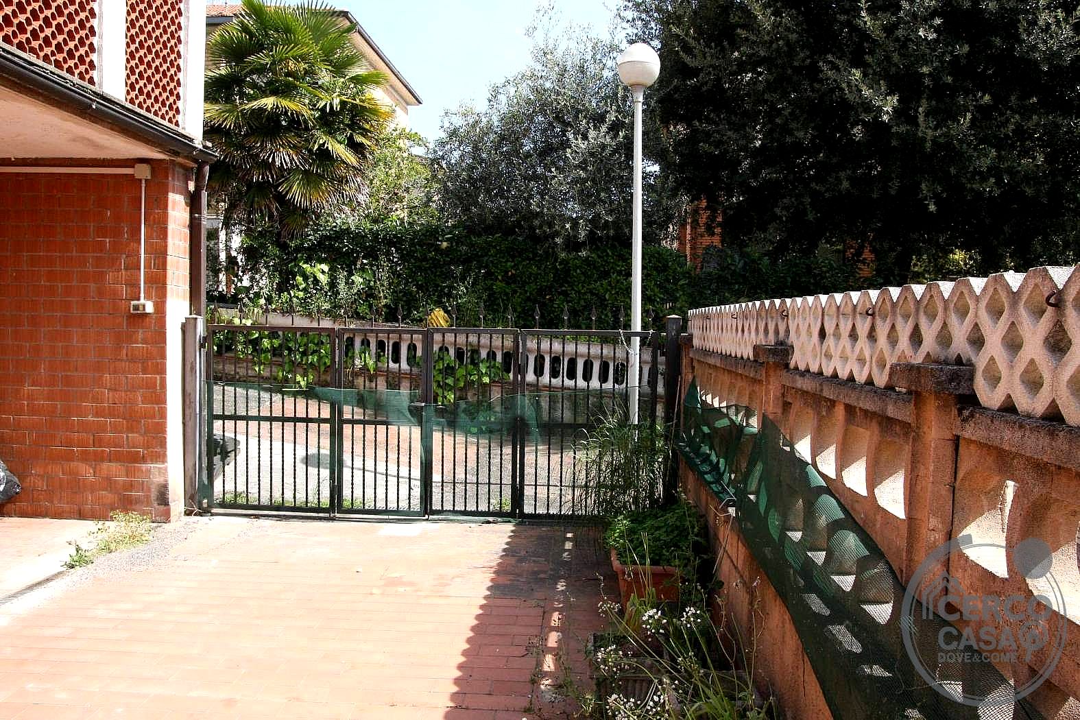 VILLA A SCHIERA VENDITA TERNI GABELLETTA · foto 5